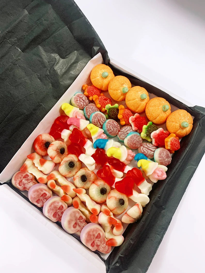 Halloween Candy Mix: Spooky Treats Party Box